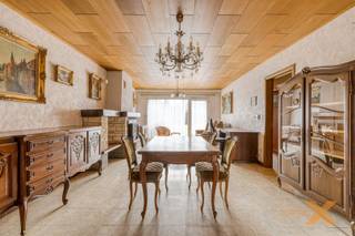 Deze toffe woning is gelegen in een residentiële woonwijk op fietsafstand van de historische binnenstad (openbaar vervoer in nabijheid)...