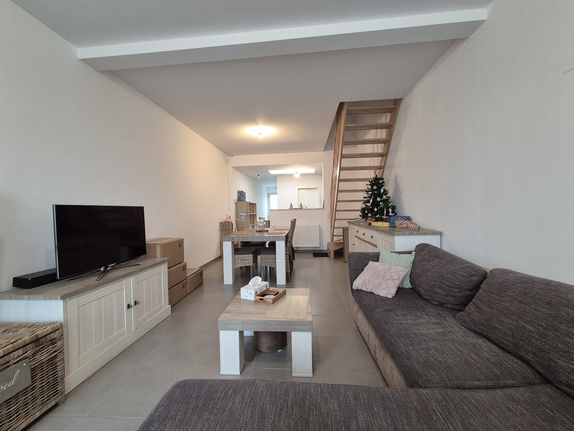 Gerenoveerde knusse rijwoning met tuin.  - foto 2