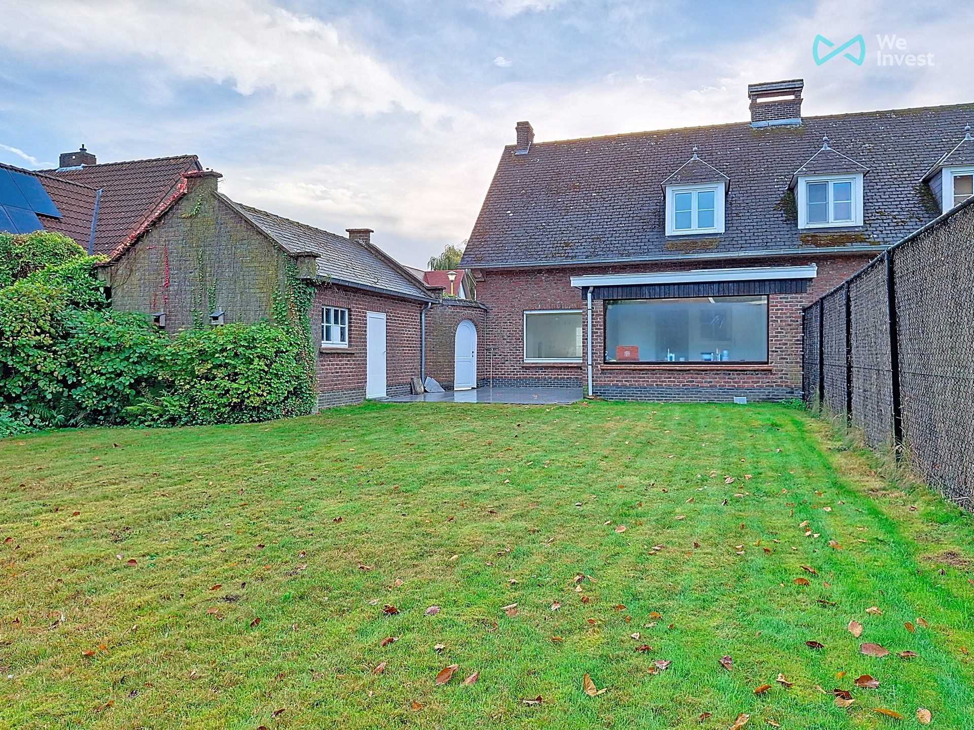 Gezellige driegevelwoning met tuin en garage - foto 2