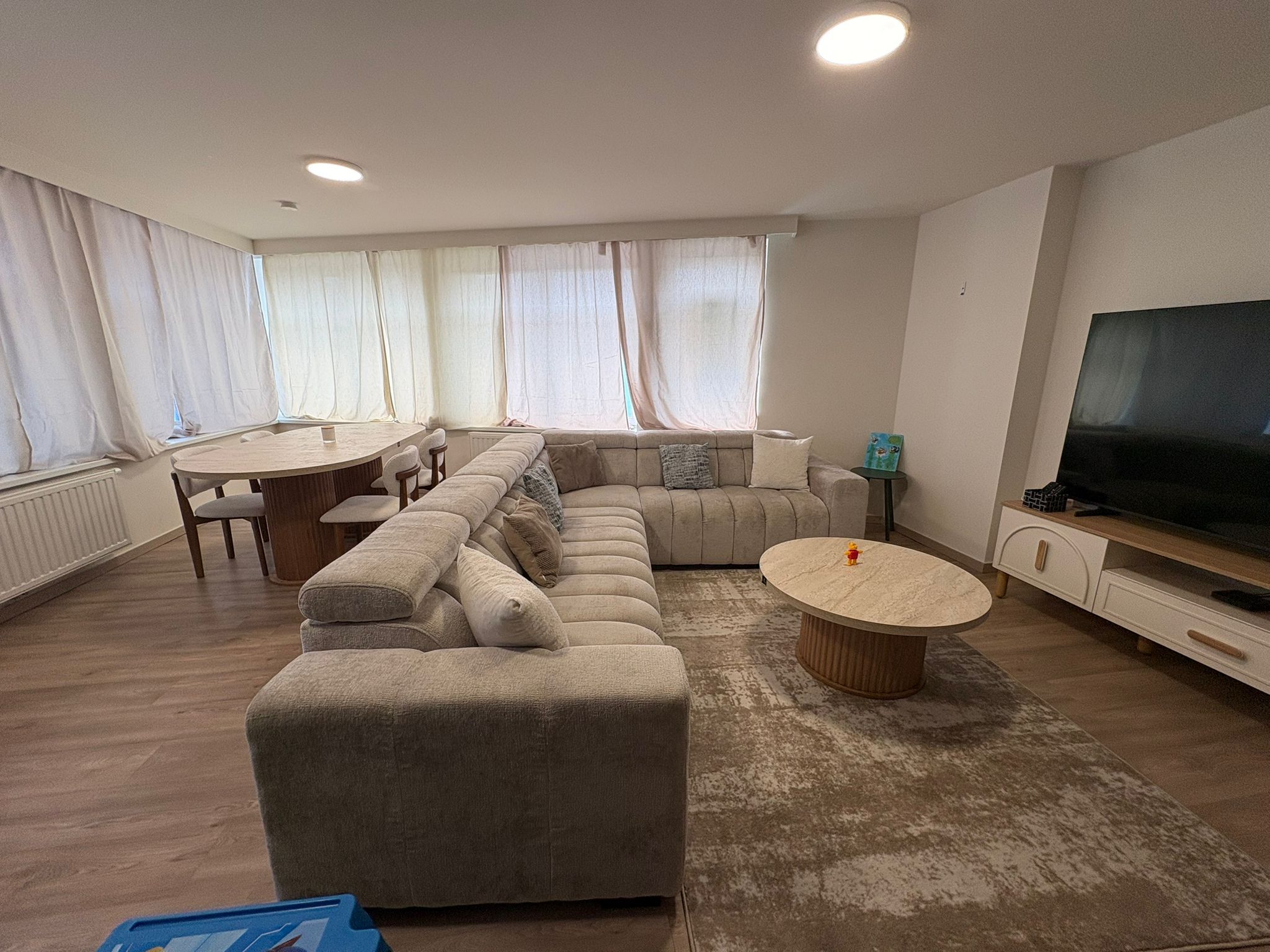Huis met inpandige garagebox te huur te Oostende! - foto 5