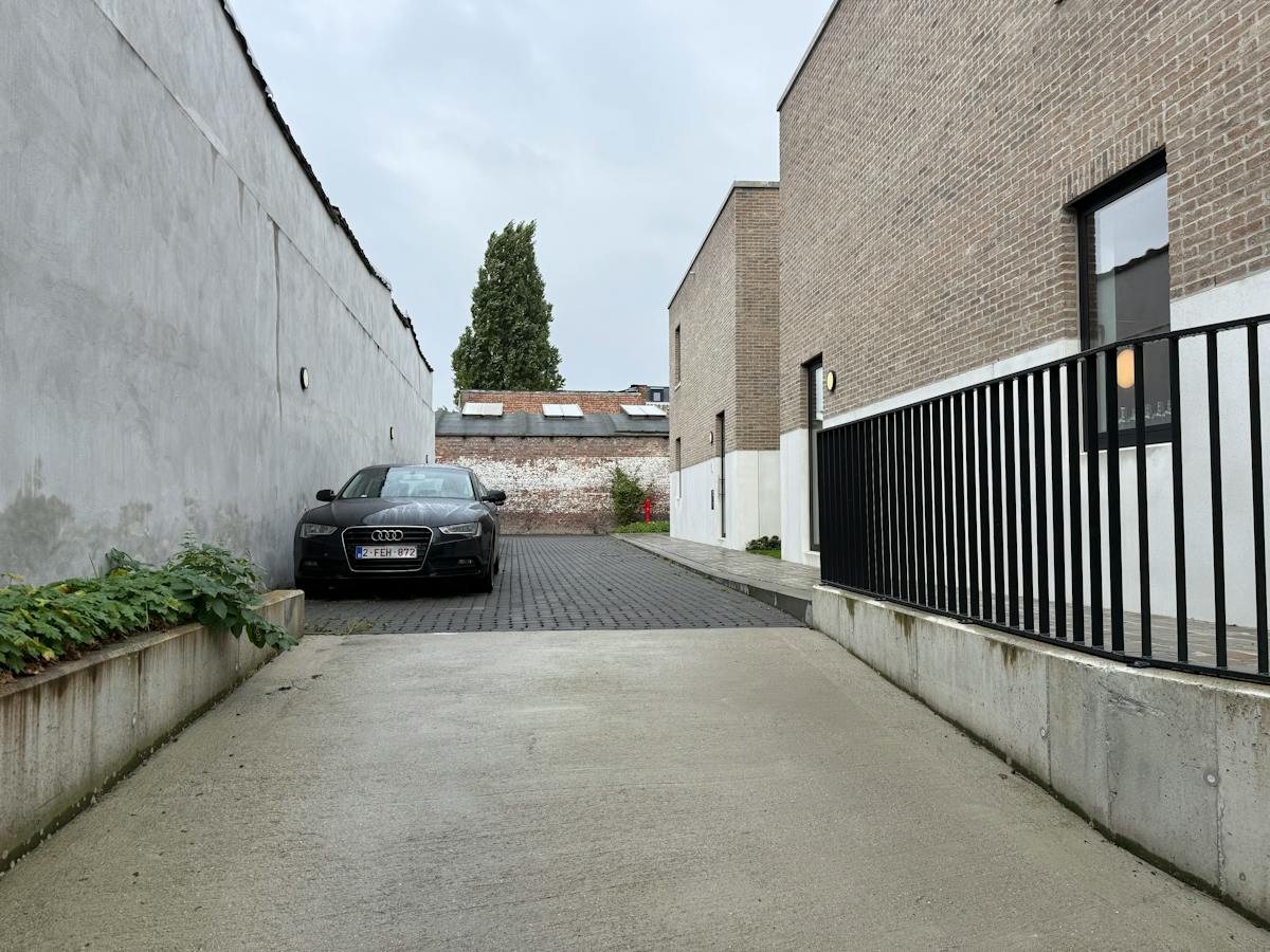 Autostaanplaats te huur in Antwerpen-Zuid - foto 5