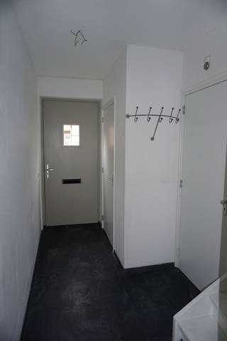 Uitstekend onderhouden en instap klare tussenwoning met voor- en op het zuidoosten gelegen achtertuin met berging. De woning is gelegen in...