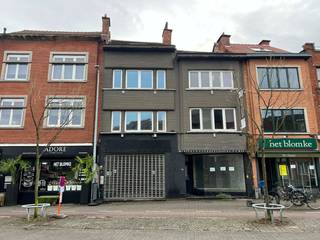 Dit opbrengstpand bevindt zich op een zeer gunstige locatie net buiten de ring. Het betreft een kleinschalige residentie met 13 luxueuze kamers en...