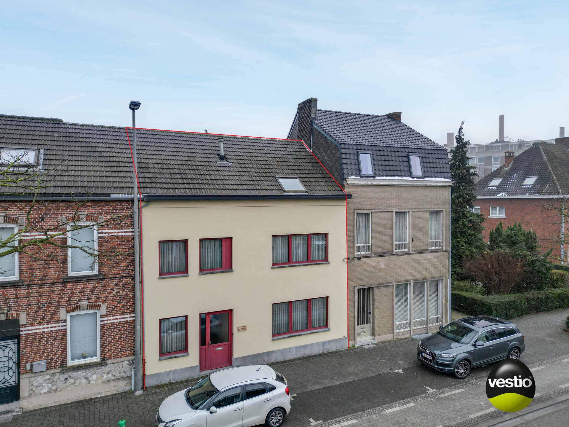 RUIME WONING MET MOGELIJKHEID KANTOOR-/PRAKTIJKRUIMTE BINNEN GROTE RING HASSELT - foto 2