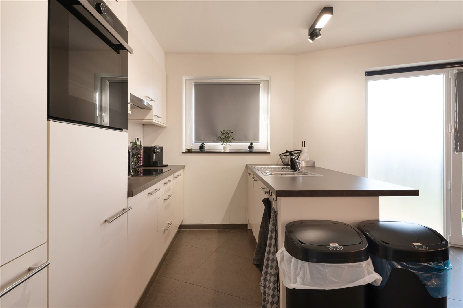 Ground floor apartment with 2 bedrooms near Ghent! - photo 4