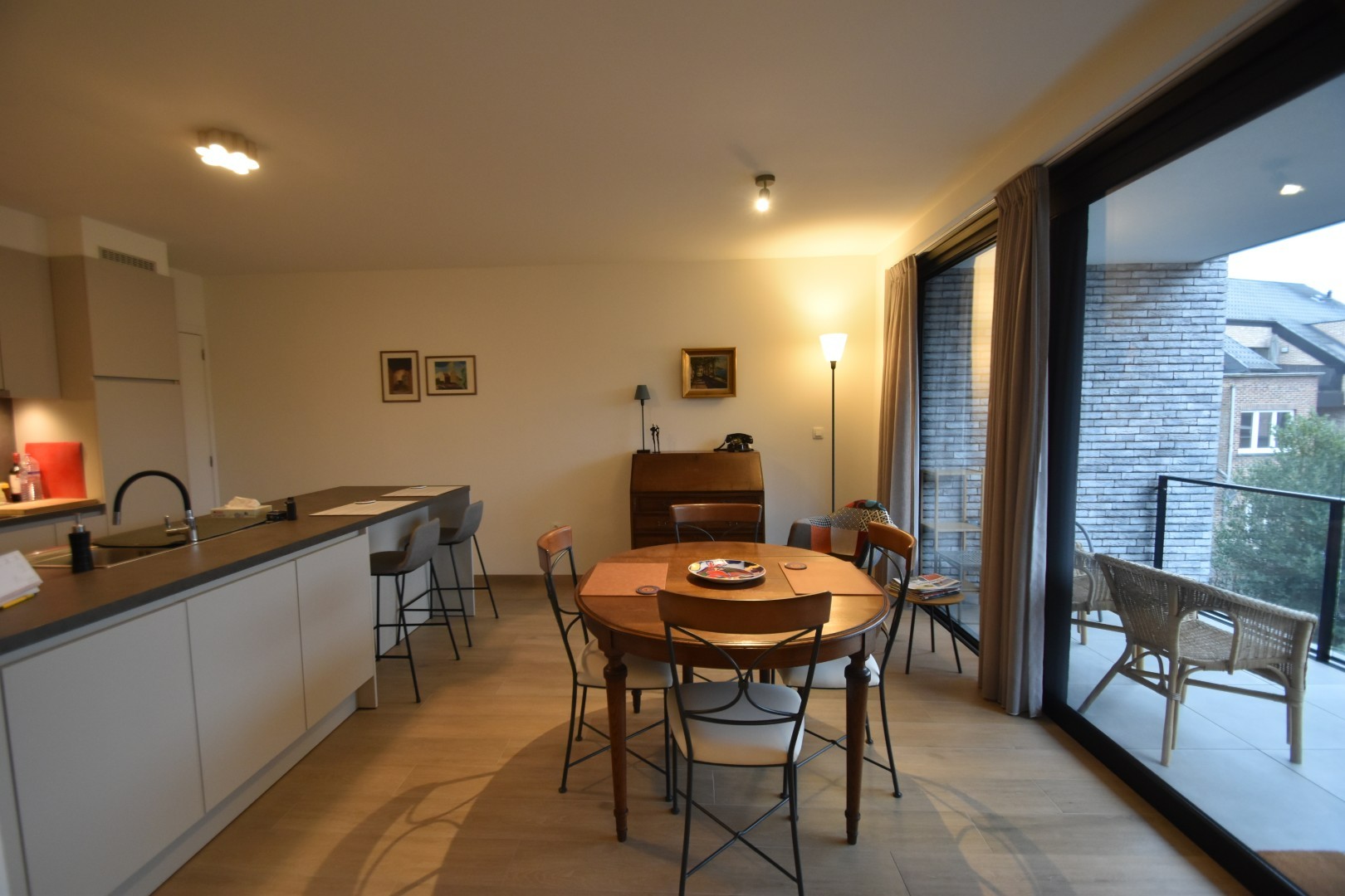 Centraal gelegen nieuwbouw appartement met staanplaats - foto 4