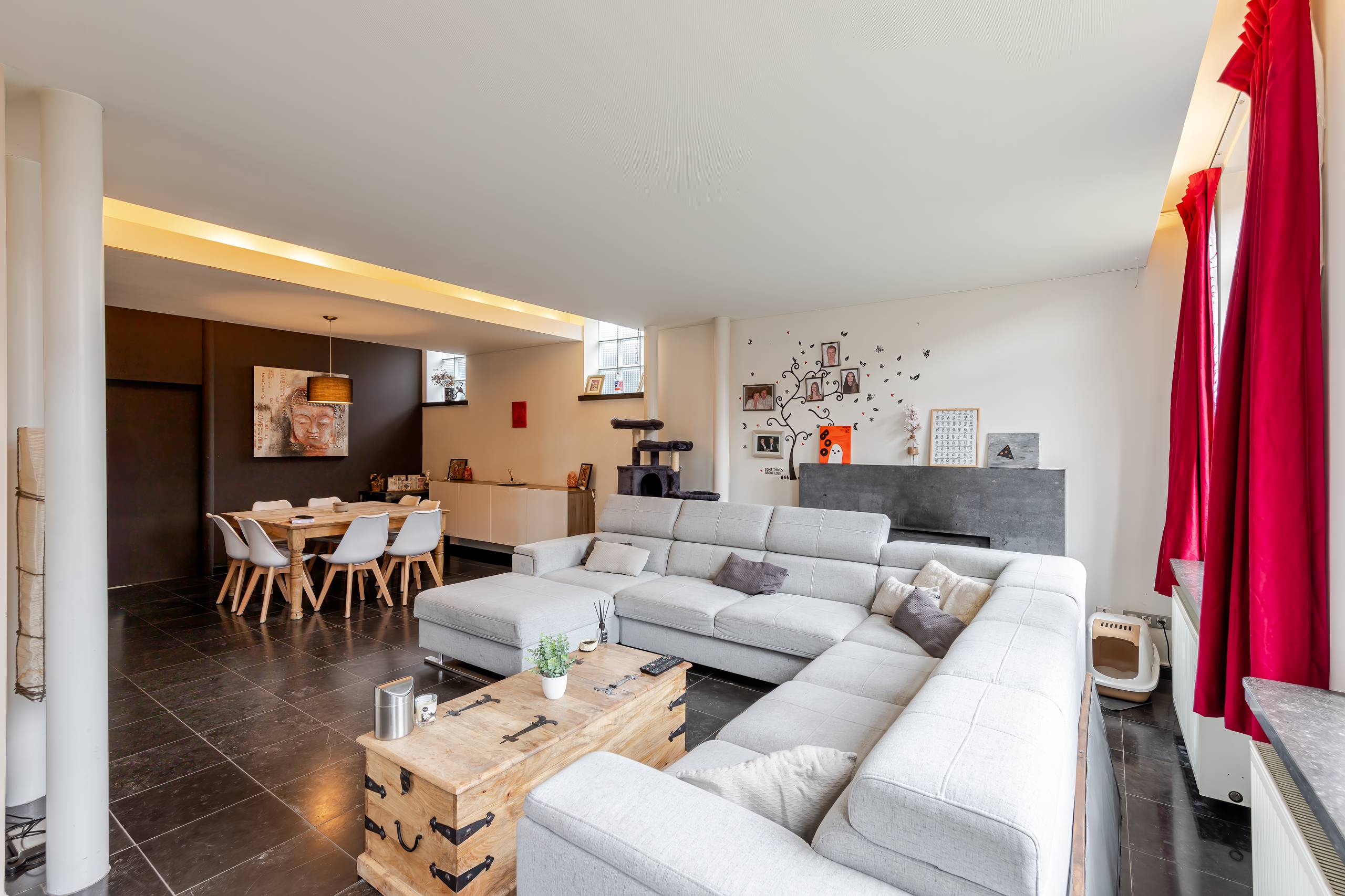 ZEER RUIME WONING IN HET HARTJE VAN ASSENEDE - foto 3