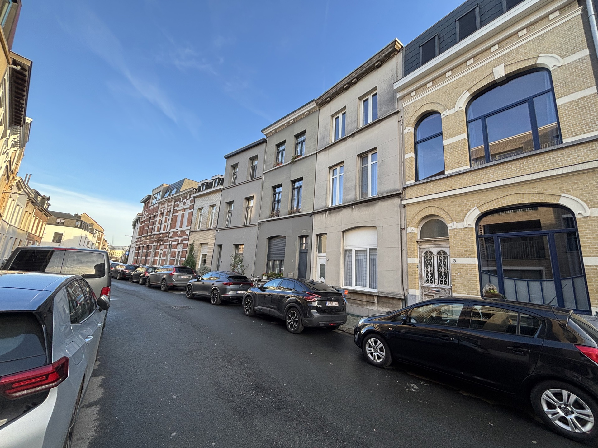 Huis te koop in Antwerpen met 4 slaapkamers - foto 2