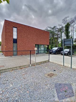 Ontdek dit instapklare appartement op de eerste verdieping van een verzorgd gebouw, gelegen aan de Diestsesteenweg 46 bus 2 in Herk-de-Stad...