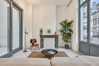 Affinimmo presenteert met trots dit exclusieve - verhuurde - 1 slk-appartement, gelegen in het hart van Gent.Het pand is een toonbeeld van...