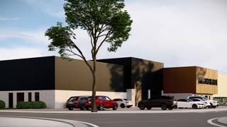 Op een perceel van 3700m² op het industrieterrein Europark in Lanaken worden momenteel 4 KMO-units afgewerkt. Er is nog 1 unit met een oppervlakte van 518m² beschikbaar. Oplevering en ingebruikname voorzien december/januari.<br /><br />Elke unit beschikt over een sectionaalpoort, 1 of 2 toegangsdeuren en ramen. Er zijn 3 privatieve parkeerplaatsen per unit voorzien. <br /><br />Unit 1 (518m²): 451.000€ ex BTW (voorziening voor kantoorruimte op verdiep)<br />Unit 2 (427m²): verkocht<br />Unit 3 (427m²): verkocht<br />Unit 4 (518m²): verkocht <br /><br />Lanaken biedt een goed ontsluiting naar de Belgische, Duitse en Nederlandse consumentenmarkt. Met zowel de E313 (Antwerpen-Luik) als de E314 (Brussel-Leuven-Aken) en de E25 (Rotterdam-Eindhoven-Luxemburg) op minder dan15 minuten.<br /><br />Voor meer info: 011/39.90.50 of info@jansenrealestate.be