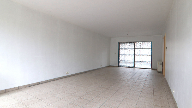 Handels- of kantoorruimte te huur in de Baron Ruzettelaan in Assebroek - photo 2