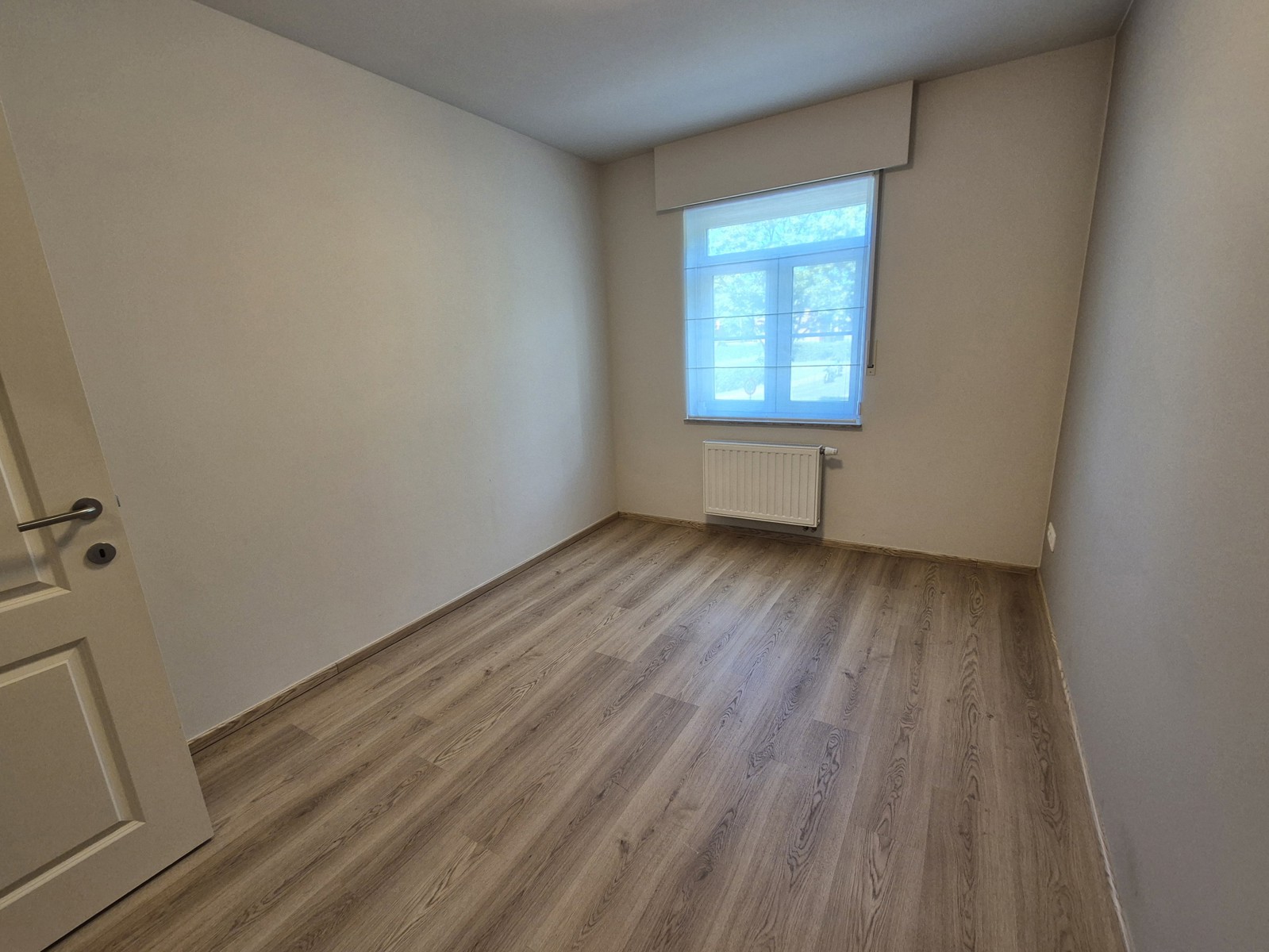 Modern 2-slaapkamerappartement met ruim terras en ondergrondse staanplaats  - foto 5