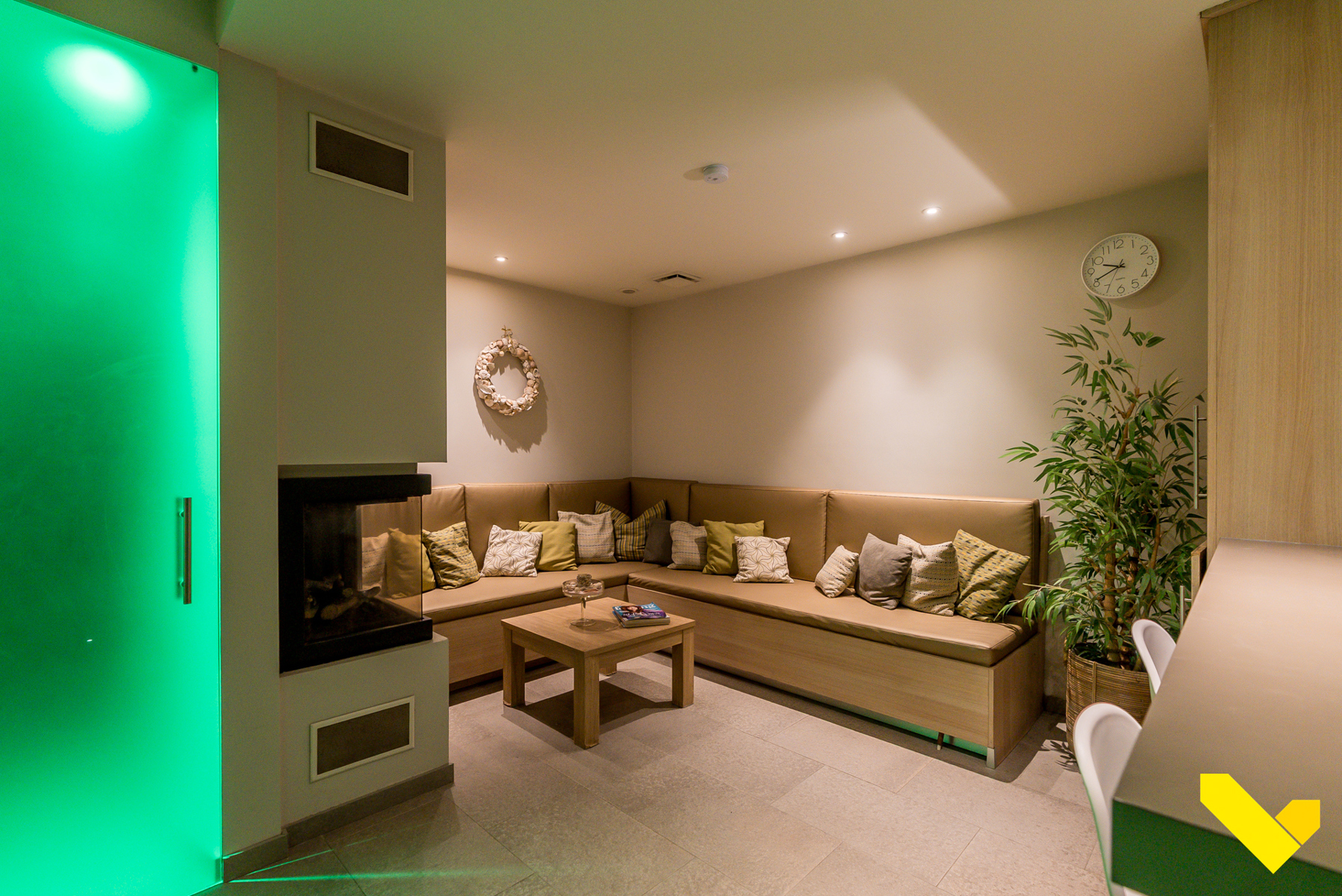 Exclusieve duplex appartementen en luxe saunacomplex met buitenzwembad - foto 5