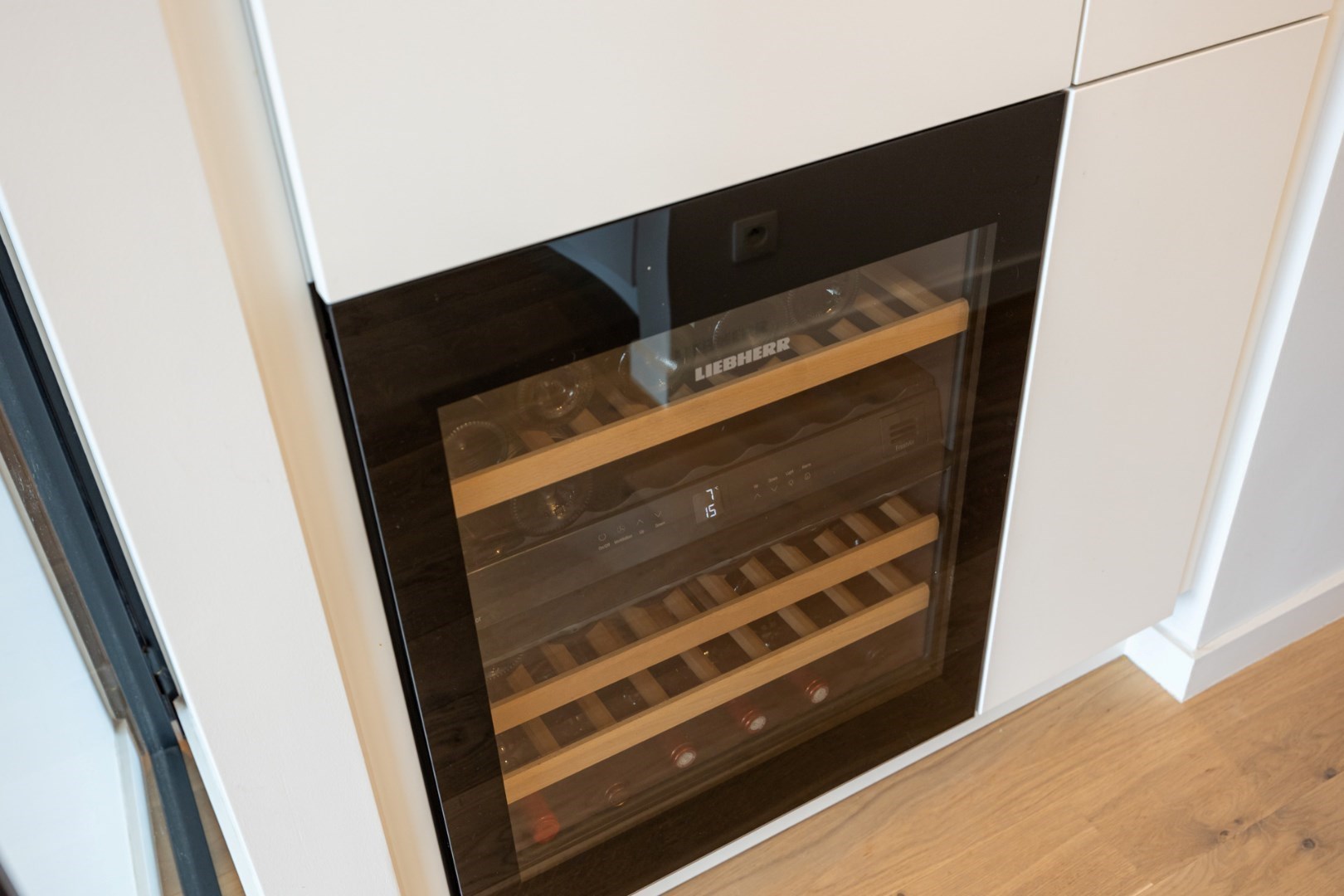 Moderne penthouse met 3 slpk en ruim terras te Zurenborg! - foto 4