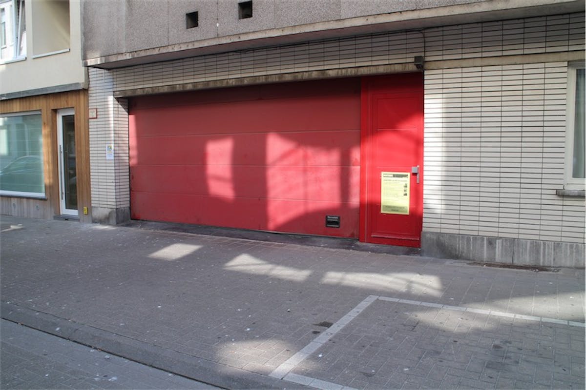 Staanplaats in afgesloten complex te huur te centrum Oostende - foto 5