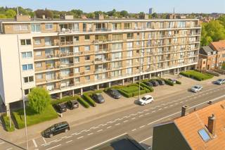 <p><span>TE KOOP: 2 autostaanplaatsen te koop in de Residentie Ambassade, gelegen langs de Naamsesteenweg, dichtbij de ring van Leuven.</span></p><p><span> </span></p><p><span>De parkeerplaats is goed toegankelijk en is gelegen op -1 van de gekende site langs de Naamsesteenweg. </span></p><p><span>De inrit (eveneens de toegang naar de Spar Heverlee) is aan de straatkant afgesloten met een sectionale automatische poort. </span></p><p><span> </span></p><p><span>Vraagprijs : 25.000 euro per parkeerplaats</span></p><p><span> </span></p><p><span>Bij interesse mag u ons altijd contacteren om een eventueel bezoek ter plaatse te organiseren. </span></p><p><span> </span></p>