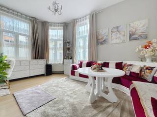 <p>🏢 <strong>Te koop – Eengezinswoning in Sint-Joost</strong></p>
<p><strong>Adres:</strong> Rue de la Limite 75, 1210 Sint-Joost</p>
<p>Gelegen op een hoek, bestaat deze woning uit twee duplexen, momenteel verhuurd aan twee huurders. Ideaal voor een investeerder die op zoek is naar een stabiel huurrendement.</p>
<p><strong>Beschrijving van het pand:</strong></p>
<ul>
<li>
<p>Twee duplexen</p>
</li>
<li>
<p>Gebouw op te frissen</p>
</li>
<li>
<p>Licht en goed ingedeeld, ideaal voor langdurige huurders</p>
</li>
<li>
<p>Mogelijkheid tot herindeling of modernisering indien gewenst</p>
</li>
</ul>
<p><strong>Omgeving:</strong></p>
<ul>
<li>
<p>Gelegen in een centrale en dynamische wijk van Sint-Joost</p>
</li>
<li>
<p>Onmiddellijke nabijheid van openbaar vervoer, winkels en diensten</p>
</li>
</ul>
<p>💰 <strong>Huurinkomsten:</strong> € 1.650 / maand<br />🏢 <strong>Type:</strong> Eengezinswoning – 2 duplexen<br />📍 <strong>Adres:</strong> Rue de la Limite 75, 1210 Sint-Joost</p>
<p>📞 Informatie & bezichtigingen<br />👉 Neem contact op met We Invest Bruxelles-Europe<br />📲 +32 2 478 69 49 | 📧 bruxelles.europe@weinvest.be<br />🌐 www.weinvest.be</p>