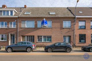 <p><span>Information </span></p><p><span>Building mixed use consisting of a warehouse of 198m² with garage gate and garden + a duplex apartment of 212m² with 3 bedrooms and a terrace of 60m². On the ground floor there is a large warehouse that offers numerous possibilities. Besides the separate entrance on the front side, the warehouse can also be entered through the practical manual garage door on the back side giving onto the Bergstraat. The huge duplex apartment, which we enter through a separate entrance, again offers many possibilities. Through the spiral staircase we enter on the second floor the bright living room on tile. In addition, there is the spacious kitchen that gives access to the sunny terrace of 60m ². On this floor there is also a bathroom with double sink, bathtub and shower, 3 full bedrooms and the possibility of installing a second bathroom. Finally, on the second floor there is a huge room under the gable roof. EPC Labels: C, EK: compliant and asbestos safe.</span></p><p><span> </span></p><p><span>Additional's</span><span> </span></p><ul><li><span>Second EPC's, EK's, cadastral records</span></li><li><span>Basic deed present</span></li><li><span>Separate entrance for warehouse and apartment</span></li><li><span>Manually operated garage door at rear to be accessed via Bergstraat </span></li><li><span>Garden on the ground floor</span></li><li><span>Terrace of 60m² on second floor</span></li></ul><p><span> </span></p><p><span>General information</span></p><ul><li><span>EPC warehouse: Label C (no renovation obligation).</span></li><li><span>EPC apartment: Label C (no renovation obligation).</span></li><li><span>Electrical inspection warehouse: compliant.</span></li><li><span>Apartment electrical inspection: compliant.</span></li><li><span>Asbestos certificate: Asbestos safe.</span></li><li><span>Building is free of use.</span></li></ul><p><span> </span></p><ul><li><span>Separate meter for electricity.</span></li><li><span>Common meter for gas and water.</span></li></ul><p><span> </span></p><p><span>Building</span></p><ul><li><span>Stately building consisting of a basement, warehouse on the ground floor and an apartment on the first and second floor.</span></li></ul><p><span> </span></p><p><span>Location</span></p><ul><li><span>Commercially very interesting location within walking distance from the center of Kontich.</span></li><li><span>Lots of parking space in the immediate vicinity.</span></li><li><span>Several stores, supermarkets and horeco on walking distance.</span></li><li><span>MOBISCORE: 8,9/10!</span></li></ul><p><span> </span></p>