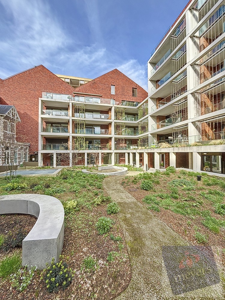 Assistentiewoning met terras en autostaanplaats in het hart van Hasselt - foto 2