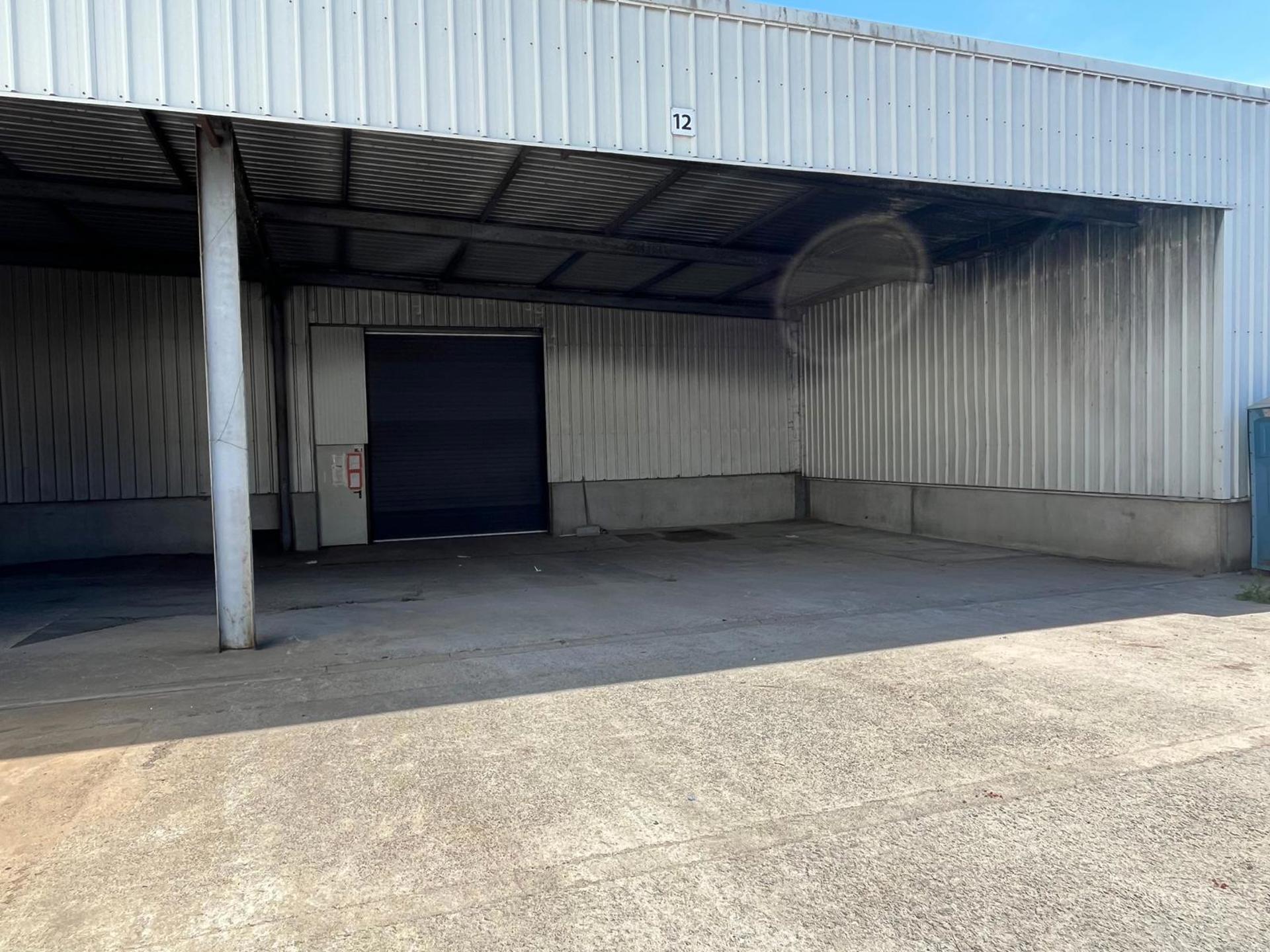 Magazijn Unit 12 van 1.207 m² centraal tussen A12 en E19 (geen poort) - foto 2