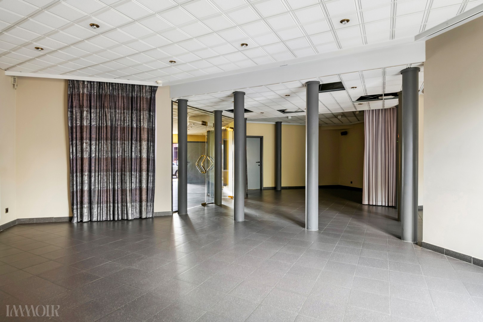 Handelspand met tal van mogelijkheden in Merksem. - foto 5