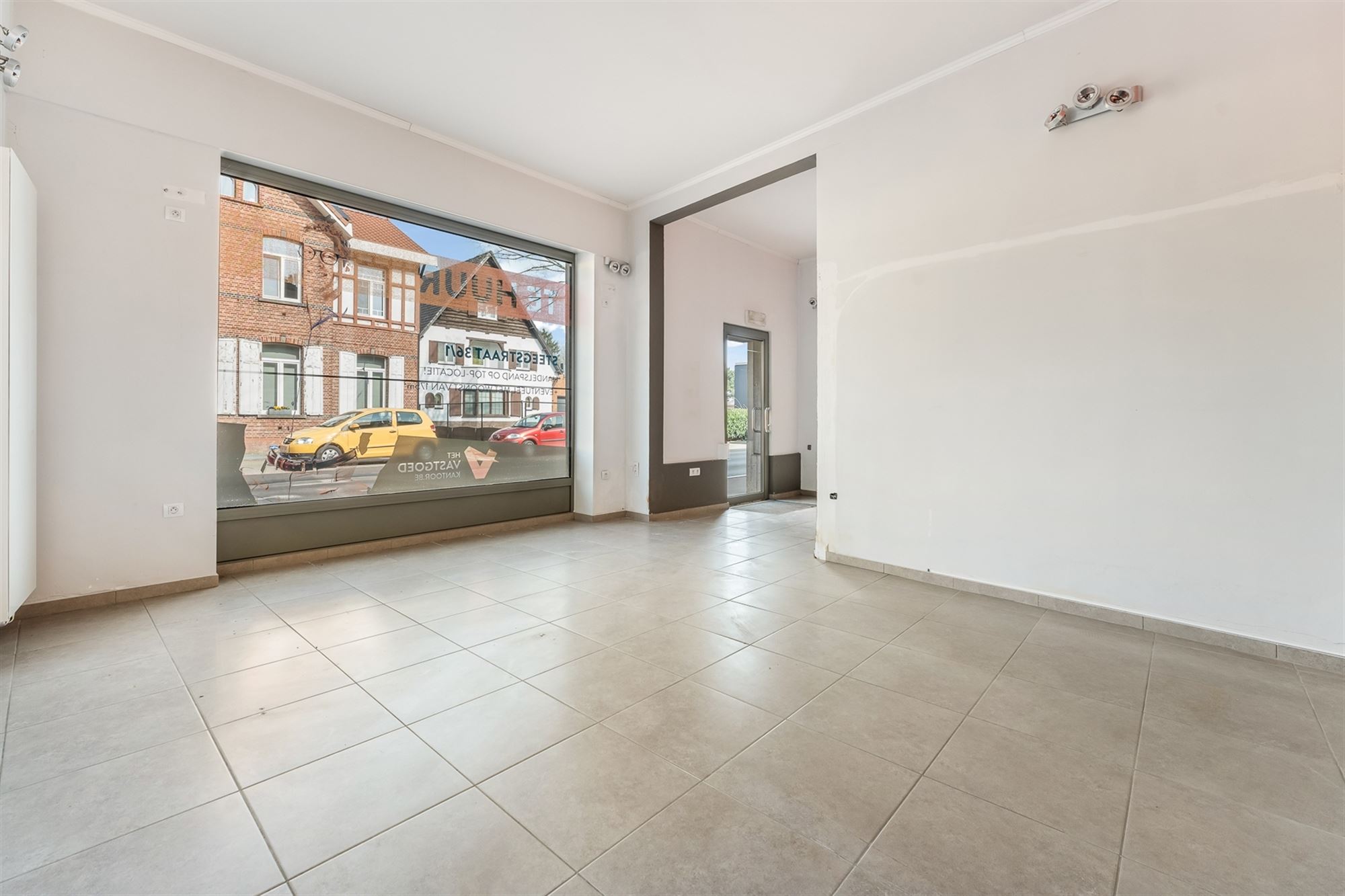 HANDELSPAND OP PERFECTE LOCATIE MET ENORME VISIBILITEIT! - foto 5