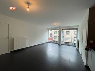 <p><span>Beautifully located modern apartment on City Park: entrance, living room, fitted kitchen with fridge, oven and dishwasher, 2 bedrooms, laundry room, bathroom. (Possibility to rent a car parking place at 50 euros). Favorable epc 162 kWh/m² uc 3523200. General expenses 50 euro/on account. Free at the moment. Appointment to schedule via our website : wwww.immo-lvb.be, go to property and via calendar book the appointment online.</span></p>