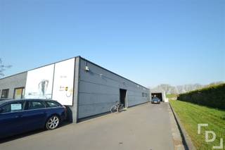 Commercial à louer à Ypres