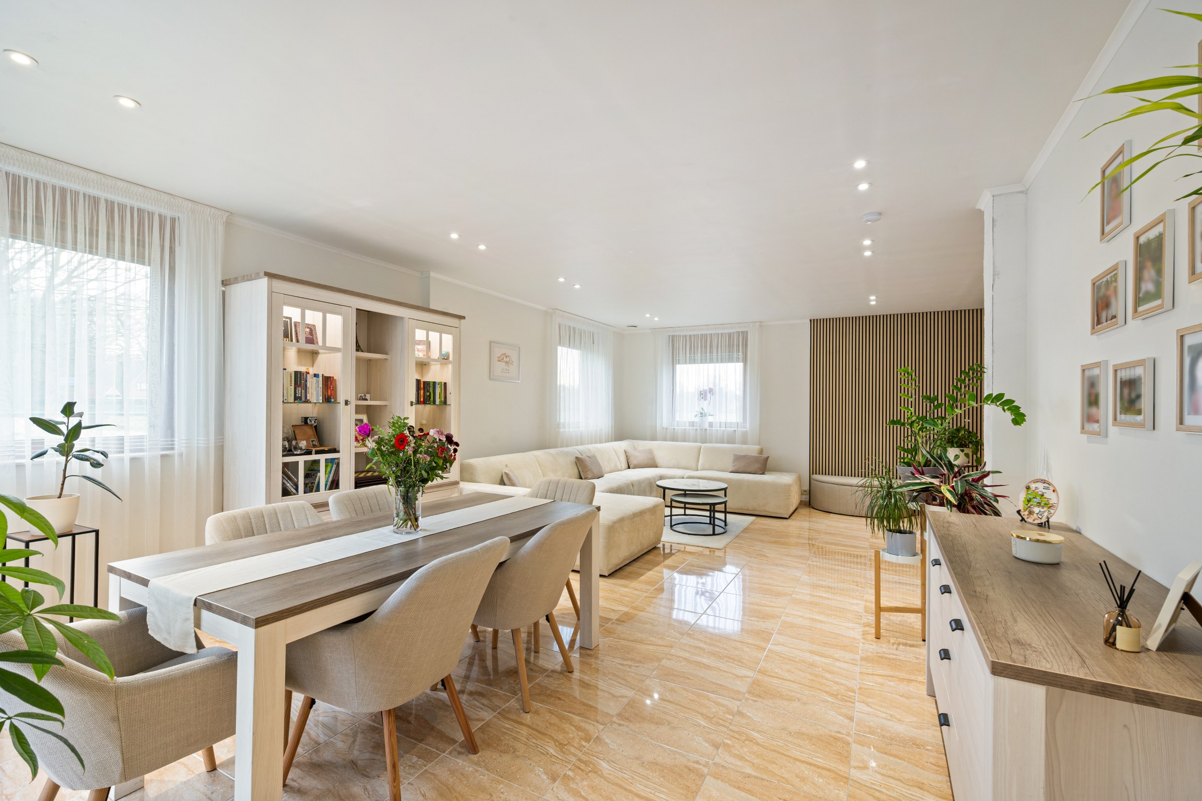 Moderne instapklare woning op top locatie in Oud-Turnhout! - foto 2