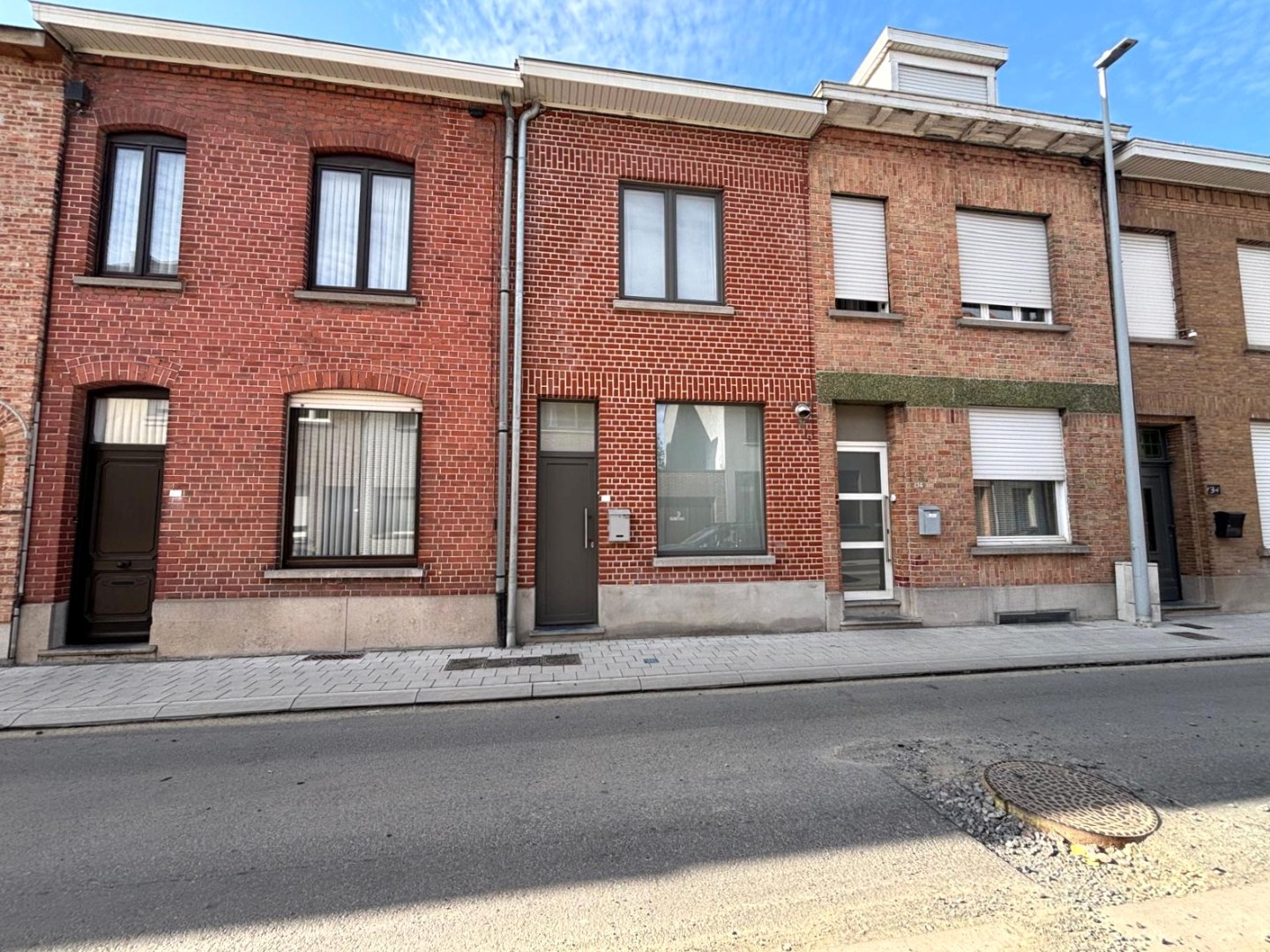 LEUKE RIJWONING MET 3 SLPKS EN TUIN NABIJ R8 - foto 1