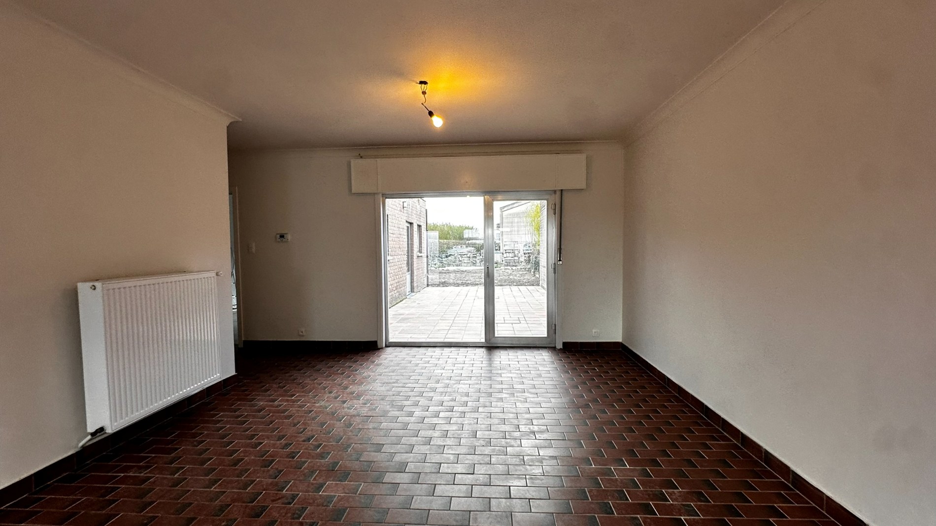 Gerenoveerde rijwoning te huur in Zele - foto 4