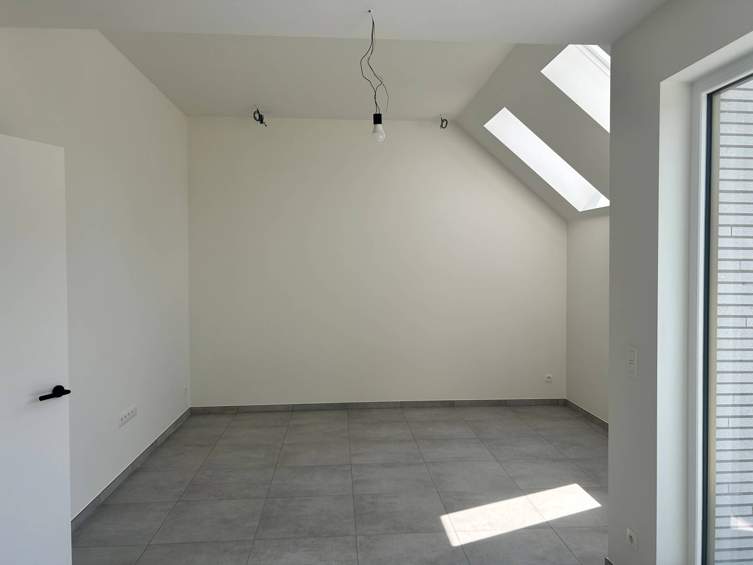 Appartement met 1 slaapkamer in het mooie Sledderlo, Genk. - foto 4