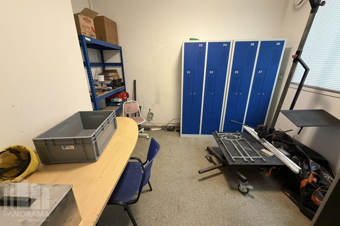 KMO-unit van 160 m² met mezzanine te huur in Zaventem - foto 4