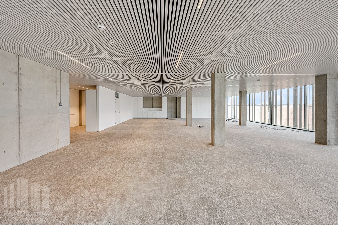 309 m² HIGH-END KANTOREN OP TOPLOCATIE LANGS DE E40 TE OOSTKAMP - photo 5