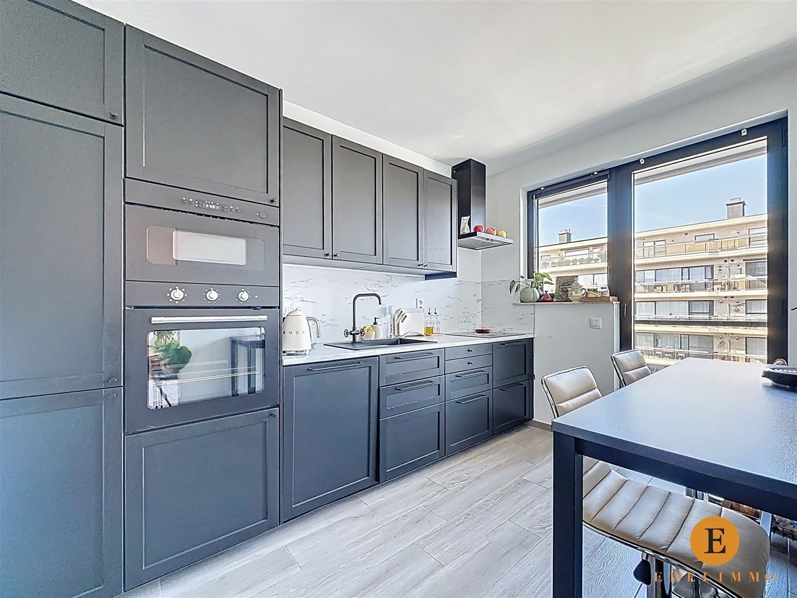 Modern gerenoveerd 2 slaapkamer appartement. - foto 3