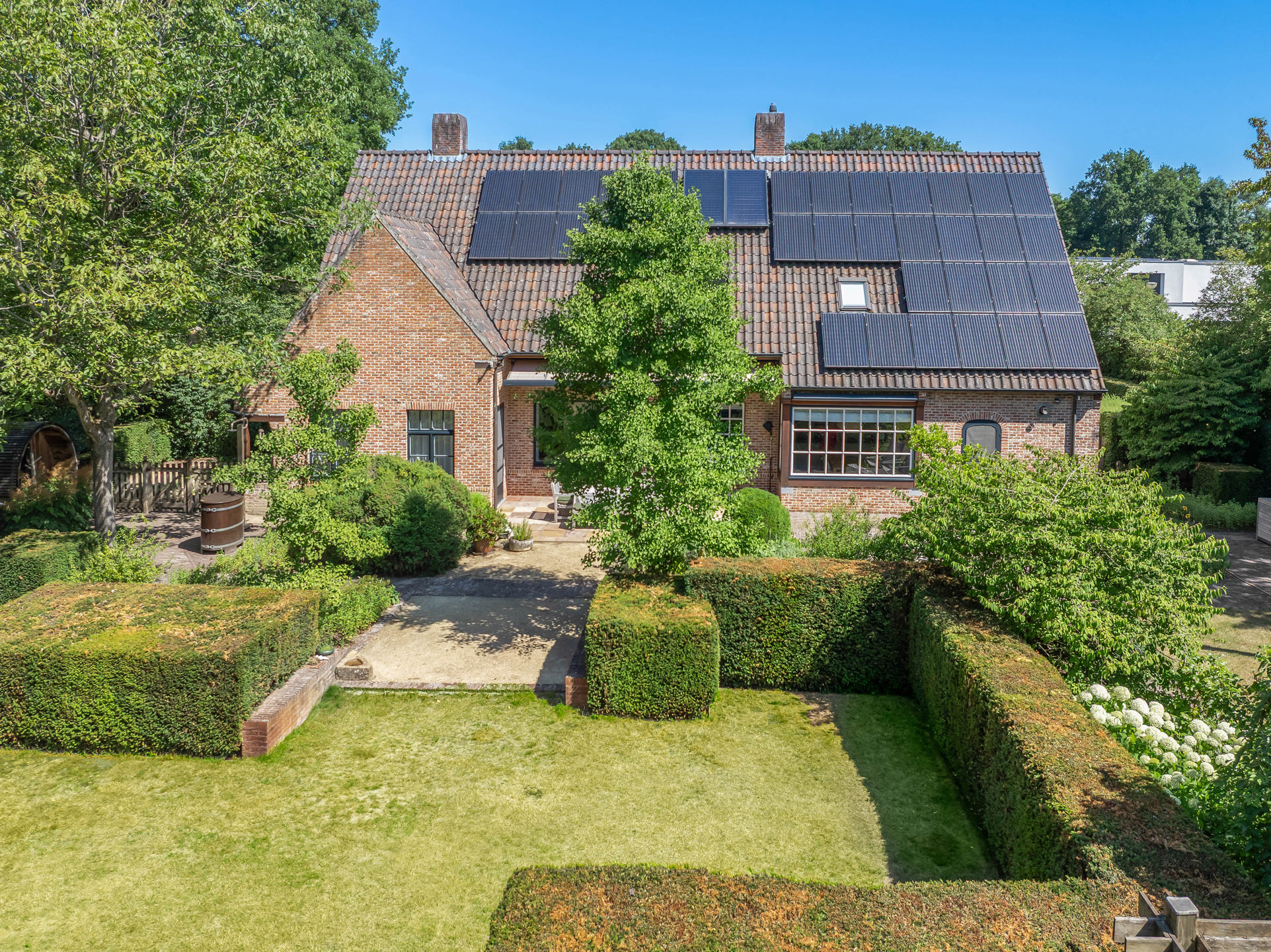 Exclusieve villa met lichtrijke leefruimtes &amp; prachtige tuin - foto 3