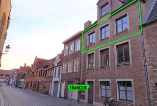 Dit lichtrijk appartement bevindt zich vlakbij het prachtig Minnewaterpark, het gekende Walplein en de site Oud Sint-Jan. Daarnaast zijn alle...