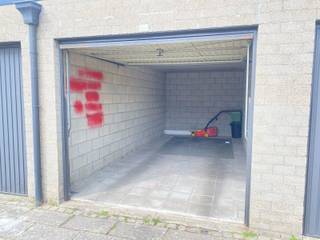 Garage for sale in Mol