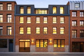 Op de voormalige site van de koffiebranderij Jespers werd in 2025 het karaktervolle project “The Roastery” gerealiseerd, met respect voor...