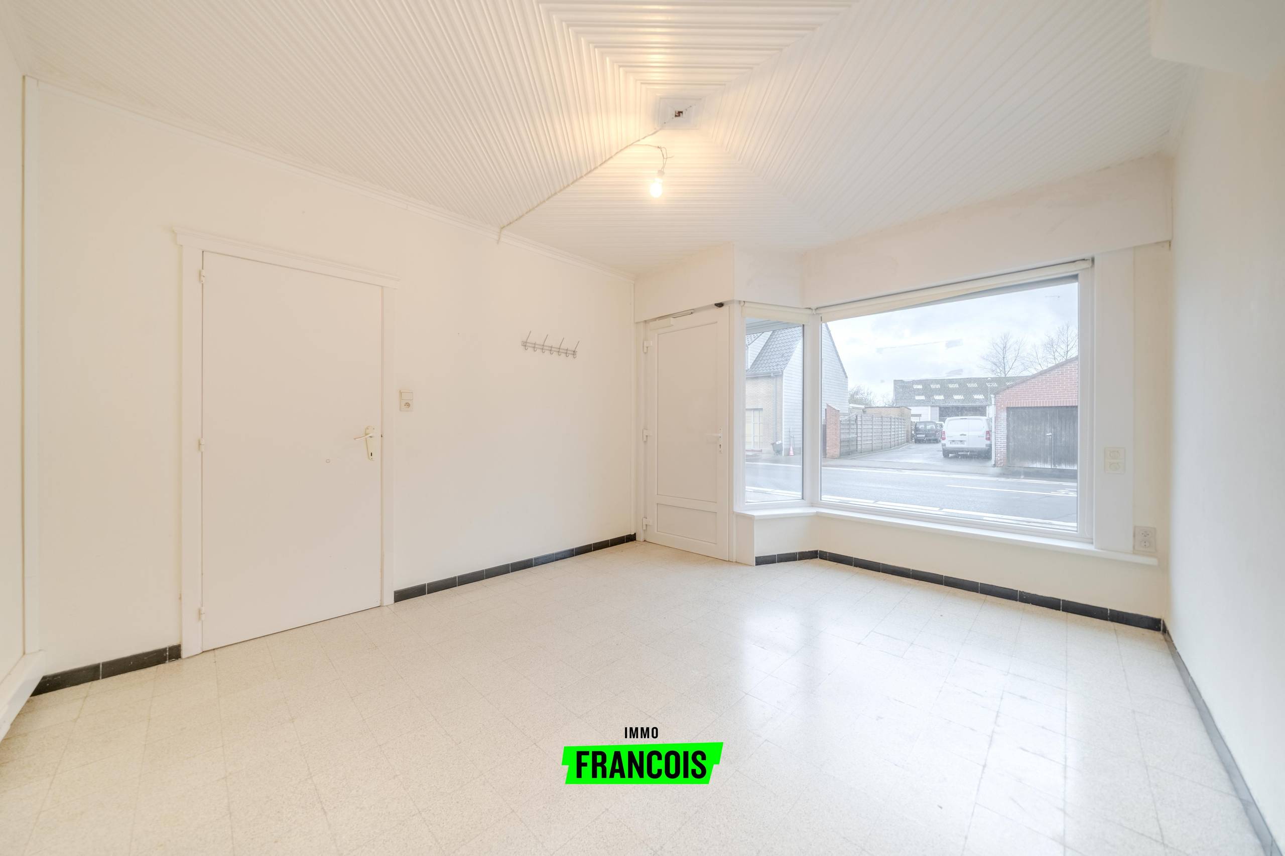 Charmante woning met 3 slaapkamers en gunstig EPC-label C te koop in Woumen! - foto 4