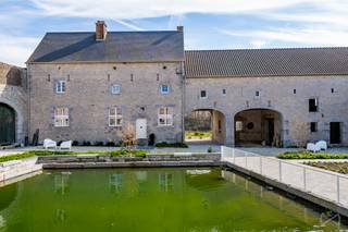 Située dans le paisible hameau de Himbe (Ouffet), dans un environnement calme et verdoyant tout en étant à 5 minutes de toutes les commodités,...