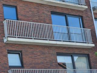 Instap klaar appartement met 1 slaapkamer en balkon te centrum Halle. Het appartement, gebouwd in 2013, omvat een inkomhal met vestiaire, open...