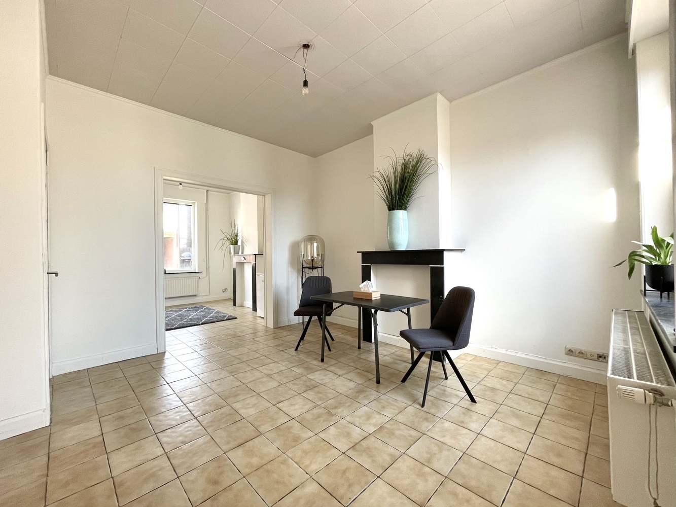 WONING | 2 KAMERS | TUIN |PARKING | GARAGE - foto 4