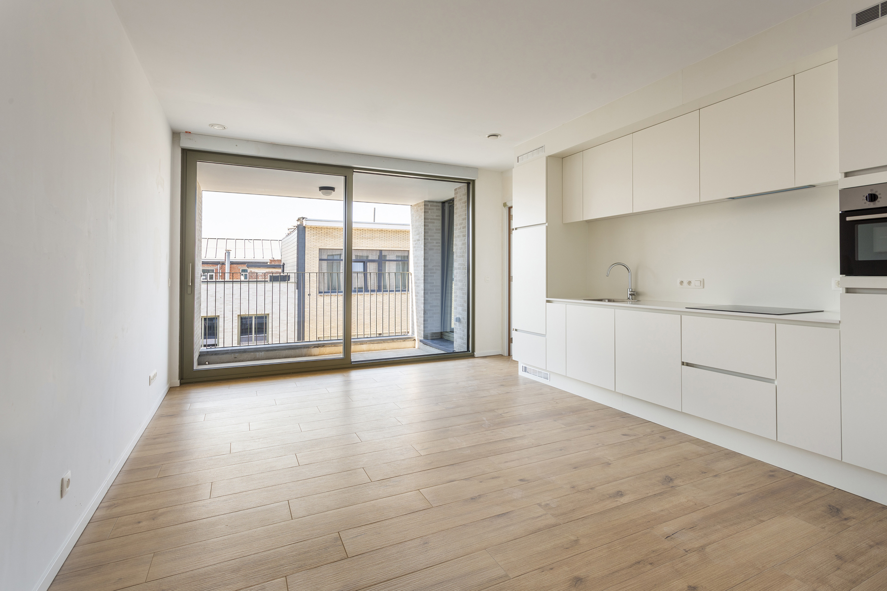 Appartement à louer à Anvers avec 1 chambre - photo 2