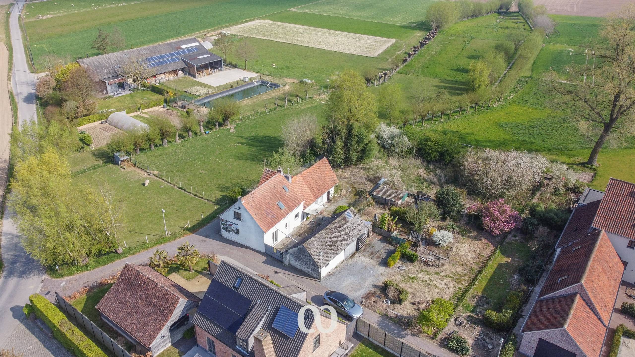 Uniek gelegen bouwgrond (1400 m²) in het landelijke Huise - foto 2