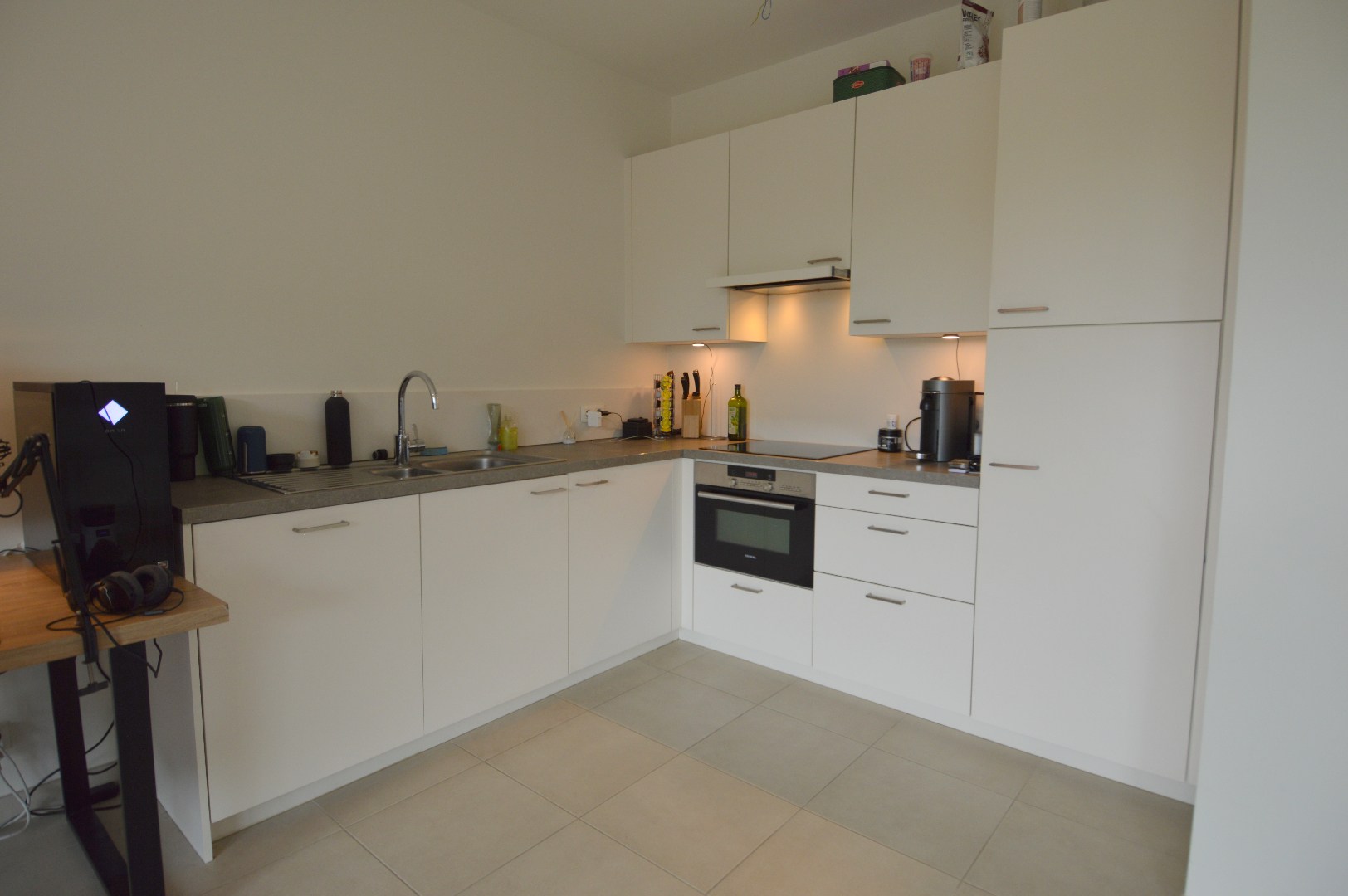 Instapklaar 2 slaapkamer appartement in het centrum - foto 3
