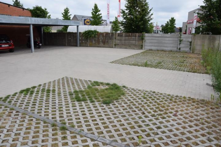 Parkeerplaatsen in het centrum van Mol. Meer info via onze kantoren of via 014/72.73.74. - foto 3