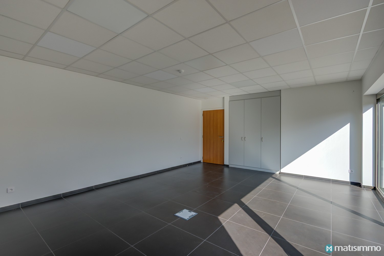 Commercial for rent in Hoeselt - photo 2