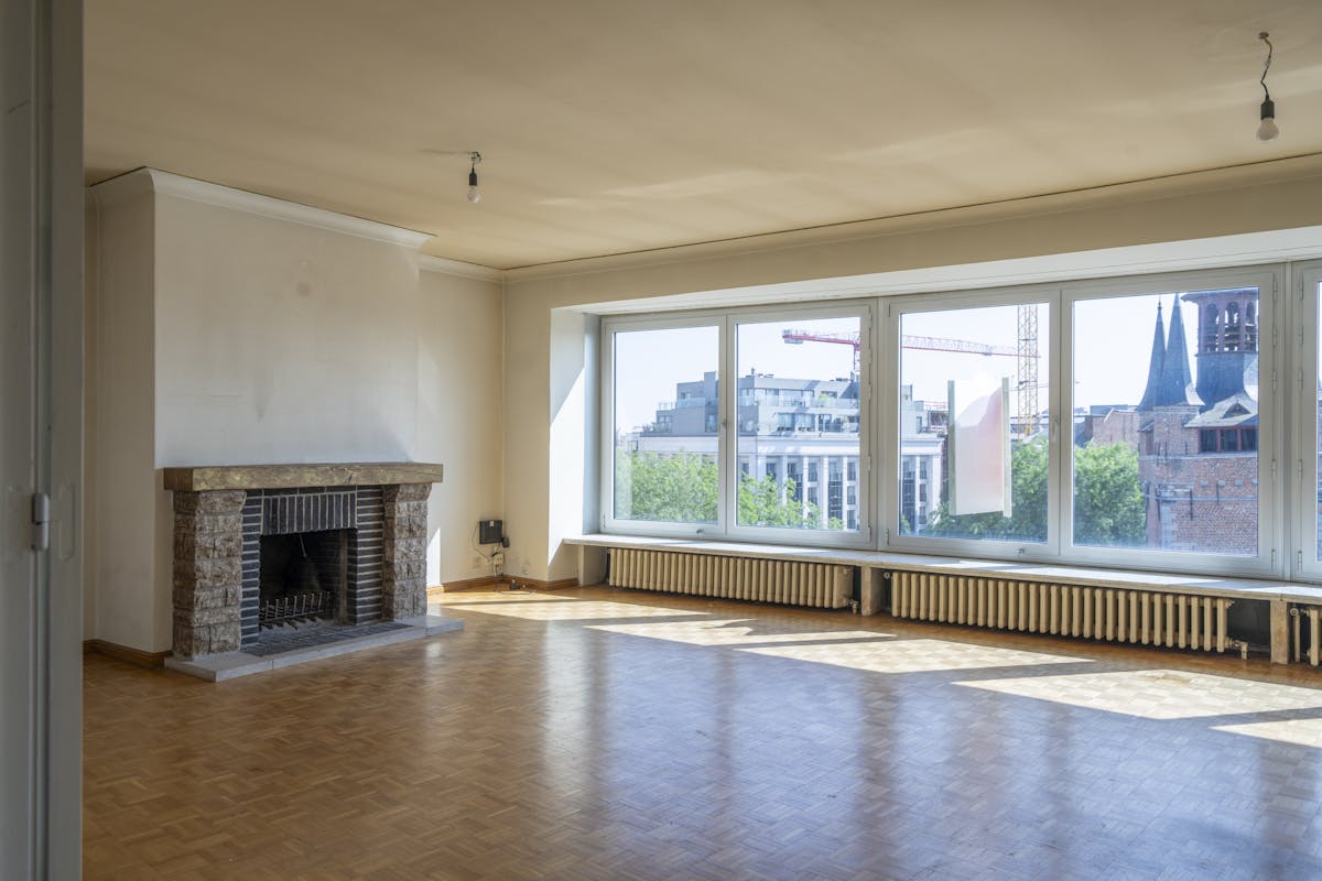 Delightful 3 bedroom apartment in the heart of the city - photo 4